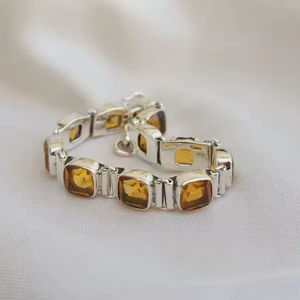 Pulsera de Citrino Hecha a Mano, Gema en Forma de Cojín, Joyería de Plata de Ley, Pulsera de Cristal Amarillo, Regalo para Mujer - Product Image 1