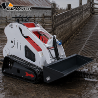 Mini Skid Steer Loader Berbahan Bakar Bensin Tipe Stand-on dengan Mesin B&S XR2100 Compact Track Loader untuk Lanskap Taman Profesional