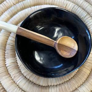 Bol en corne de buffle UNIQUE pour ustensiles de cuisine, bol profond en corne fait à la main avec une couleur naturelle en vente, authentique, unique et bol en corne - Product Image 3