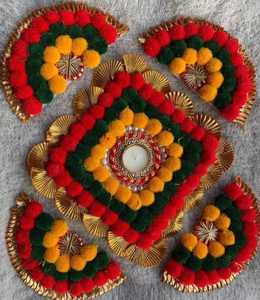 Vibrant Pom Pom 5 pcs Rangoli Bougeoir pour Diwali Belle Décoration d'intérieur pour ajouter une touche de fête à vos célébrations - Product Image 3