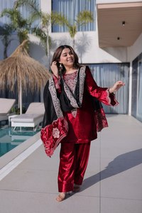 Conjunto de Traje Bordado en Terciopelo Azul al por Mayor con Dupatta, Elegante Vestido Étnico Indio para Fiesta, Salwar Kameez de Diseñador para Mujer - Product Image 3