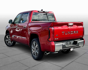 โตโยต้า ทันดรา แคปสโตน เอชวี 4x4 4 ประตู ครูว์แม็กซ์ แอลเอชดีอาร์เอชดี ปี 2024 - Product Image 2