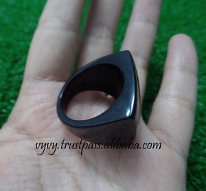 Anillo de cuerno de búhos, joyería VR02 - Product Image 1