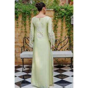 Robe kaftan à imprimé floral Sorbetto pour les occasions de fête - Product Image 5