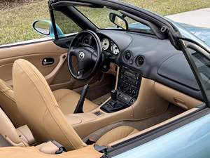 MAZDA MX-5 MIATA LS 2001 d'occasion, conduite à gauche/droite - Product Image 3