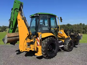 Chargeuse-pelleteuse JCB 3CX modèle 2023 d'occasion, 4x4, entièrement hydraulique, pompe Kawasaki, moteur Caterpillar, chargeuse sur pneus pour travaux agricoles et de construction - Product Image 2