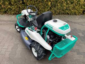 Tondeuse à gazon industrielle Orec Rabbit RM982F avec lame 4WD 23HP 30IN 1800W Power 4-Stroke Engine Grass Box - Product Image 5