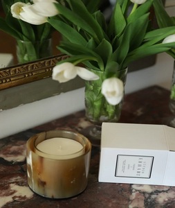 Portavelas Decorativo de Cerámica Ecológico con Base de Madera de F S International - Product Image 1