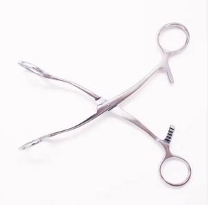 Instruments médicaux de qualité supérieure, instruments de base, support solide, ciseaux chirurgicaux, pinces à langue, pinces à pansements et à éponges - Product Image 4