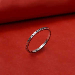 แหวนเงินแท้ 925 สำหรับผู้หญิง ดีไซน์เรียบหรู แฟชั่นทันสมัย เหมาะเป็นของขวัญ - Product Image 4