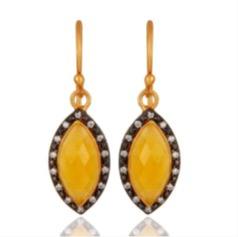 สีเหลือง