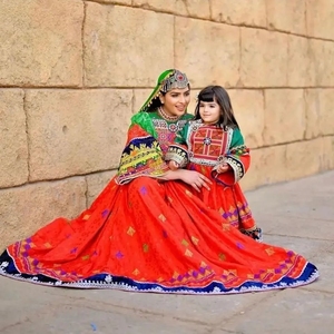 Vestido de mujer Vintage afgano tradicional hecho a mano, seda y algodón de alta calidad, el mejor Material para el verano 0647 - Product Image 1