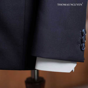 Costume de mariage sur mesure bleu marine de luxe pour homme, symbole d'amour infini |   Collection Lovey Dovey |   Fabriqué au Vietnam - Product Image 4