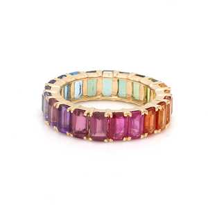 Diseño de lujo Oro sólido Arco Iris natural Multi zafiro Piedra preciosa Corte de Esmeralda clásico Anillos de eternidad vibrantes Su piedra natal a granel - Product Image 1