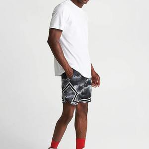 Fabricación Nuevos diseños de sublimación entrenamiento hombres pantalones cortos diseños Hombres Pantalones cortos de compresión Hombres Fitness - Product Image 2