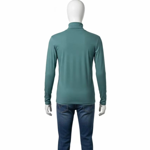 เสื้อยืดคอเต่าผ้าฝ้ายเป็นมิตรกับสิ่งแวดล้อม เนื้อผ้านุ่ม ระบายอากาศได้ดี ผลิตจากผ้าธรรมชาติ พร้อมการพิมพ์ซิลค์สกรีน สวมใส่สบาย เหมาะสำหรับใส่ทุกวัน แฟชั่นท็อปสำหรับผู้หญิงและผู้ชาย - Product Image 4