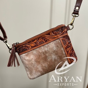 Mini bolso cruzado de cuero de vaca con herramientas manuales para mujer, bolso de mano para móvil, bolso de mano de cuero genuino occidental de marca personalizada - Product Image 1