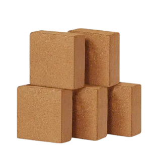 Bloque de Turba de Coco Eco2go Vietnam - Fibra de Coco Ligera, Biodegradable y Ecológica, Lista para Usar en Plantación y Jardinería - Product Image 1