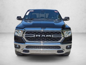 MEILLEURE ARRIVÉE! Véhicule commercial d'occasion 2022 1500 BigHorn/Lone Star A/T V-8 4.X.2 - Product Image 2