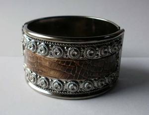 Wholesale New Model Fashion Brass <b>Copper</b> Bracelet Cuff Bangle Fashion Jewelry for <b>Gift</b> or Wedding - Product Image 5