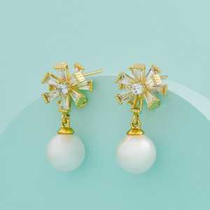 Boucles d'oreilles tendance en cristal 192709 - Product Image 1