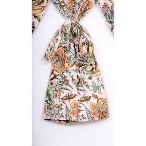 Vintage Beautiful knee-Length Kantha Kimono Robe Home Wear Handmade 100% Cotton Soft Floral Pattern V-neck Drawstring Closure - Product Image 6