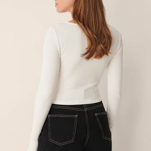 Top de entrenamiento con cremallera ultra elástica, camisa de gimnasio sin costuras a la moda con diseño de blusa ajustada con cremallera para ejercicio de verano - Product Image 3