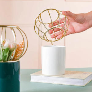 Handmade Decorative Luxury Metal Wire Flower <b>Vase</b> Gold Powder Coating Finishing Unique Design Round Shape for Home Decoration - Product Image 5
