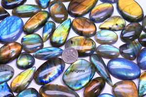 Meilleure qualité Labradorite en vrac au prix de gros Cabochon Labradorite bleue Multi Flashy Labradorite pierre précieuse pour bijoux - Product Image 5