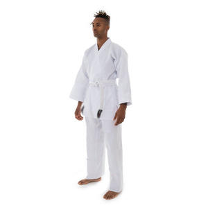 Conjunto de Uniformes de Karate Gi para Hombre y Mujer, Kimono con Logotipo Personalizado, Ropa Deportiva a Precio de Fábrica - Product Image 3