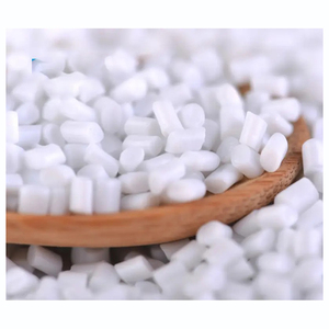 Restos de botellas de plástico PET de gran tamaño, plástico de calidad preparado para envío a granel. - Product Image 3