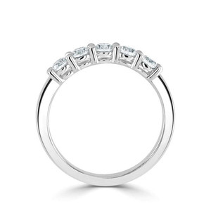 Anillo de Bodas de Diamantes Cultivados en Laboratorio, Redondos, de 5 Piedras, Platino Clásico, Fabricante Internacional de Joyería, Venta al por Mayor y al por Menor OEM - Product Image 3