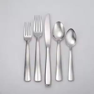 Ensemble de couverts écologiques en acier inoxydable pour la cuisine et la table, couverts en argent pour un usage quotidien - Product Image 1