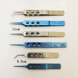 ชุดเครื่องมือผ่าตัดแบบใช้มือ คีมจับขนาดเล็กสำหรับดวงตา มีฟัน ทำจากสแตนเลส/ไทเทเนียม โดย Spine Pedicel Instruments - Product Image 4