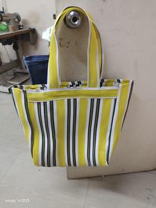 Sacs en nylon rayés sur mesure, idéaux pour les promotions et les cadeaux publicitaires, peuvent être fabriqués avec le logo adapté à la revente - Product Image 6