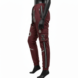 Pantalones Cortavientos para Mujer, Ligeros, de Tela de Poliéster Tejida, Diseño de Paneles Color Granate Sólido, Logotipo Personalizado con Pedrería - Product Image 3