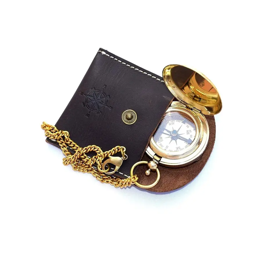 สีน้ำตาล