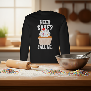 Camiseta de manga larga para panaderos '¿Necesitas pastel?' Call Me'-Cake and Cookies - Tema de Repostería - Product Image 3
