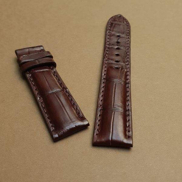 สีน้ำตาล