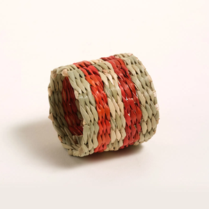 Rond de serviette en herbe multicolore Fabriqué au Vietnam Matériau écologique pour la décoration de la maison et de la vaisselle Vente en gros - Product Image 1