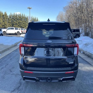 Ford Explorer ST-Line 2025 PROPRE ABORDABLE - Product Image 3