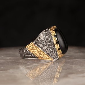 Anillo estilo otomano de Plata de Ley 925 para hombre recién llegado, rodio bicolor y oro diseñado en Turquía - Product Image 2
