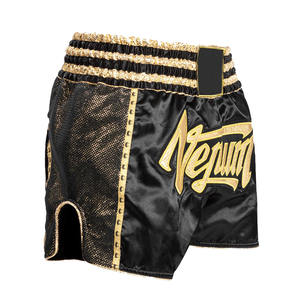 Pantalones Cortos de Muay Thai Negros Personalizados de Alta Calidad, 100% Poliéster, con Logotipo Bordado, Tallas Grandes, Ropa de Artes Marciales - Product Image 3