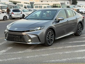 ใหม่สำหรับ Camry IX เครื่องยนต์เบนซินแบบธรรมดา 4 ประตู แฮทช์แบ็ก เกียร์อัตโนมัติ ซันรูฟ กล้องมองหลัง 360 องศา ไฟท้าย LED ซ้าย ปี 2026 - Product Image 2