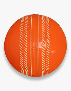 Fournisseur de balles de cricket d'entraînement en plastique OEM |   Ballon d'entraînement rotatif durable pour l'extérieur, idéal pour les écoles et les académies - Product Image 1