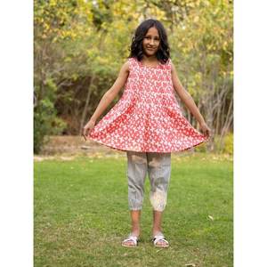 Débardeur en coton biologique pour femmes - Col asymétrique brodé de fleurs 4XL - Product Image 1