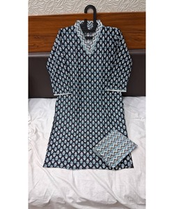 Élégant et modeste caftan Kurta Kurti pakistanais pour femmes Boutique Eid Cousu Gharara Costume de fête blanc - Product Image 3