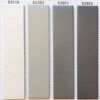 MCM Tuiles de briques fendues flexibles modernes de 3mm, revêtement de façade rouge/gris texturé et résistant à l'usure pour hôtel, école, villa, mur extérieur