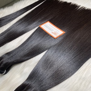 Factory Prices <b>Top</b> Supplier Vietnamese Hair Mirror Bone Straight Virgin Natural <b>Silky</b> Bone Straight Virgin Hair Bundles - Product Image 4