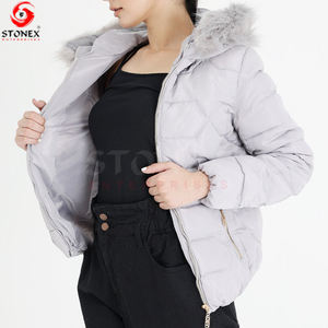 Ropa de calle corta de invierno personalizada, chaquetas para mujer, abrigo de invierno de tela brillante de gran tamaño a prueba de viento, chaqueta acolchada para mujer - Product Image 3